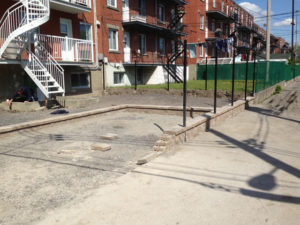 Avant (Pose de pavé uni à Montréal-Est) - Daniel Robert Terrassement Excavation et Déneigement - Montréal